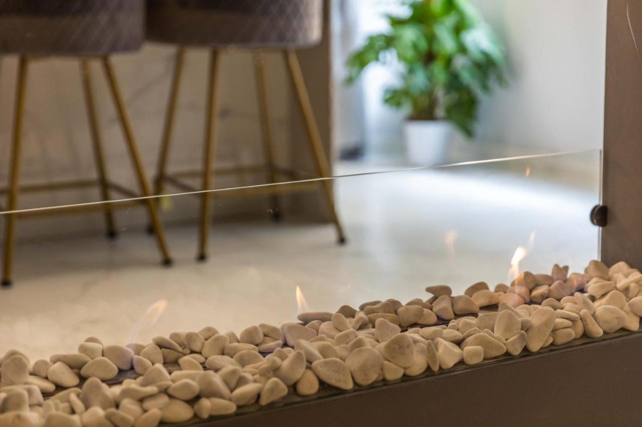New & Unique Apartment - A 5 Minutes Ferry To Capital City Of Valletta Senglea Exteriör bild