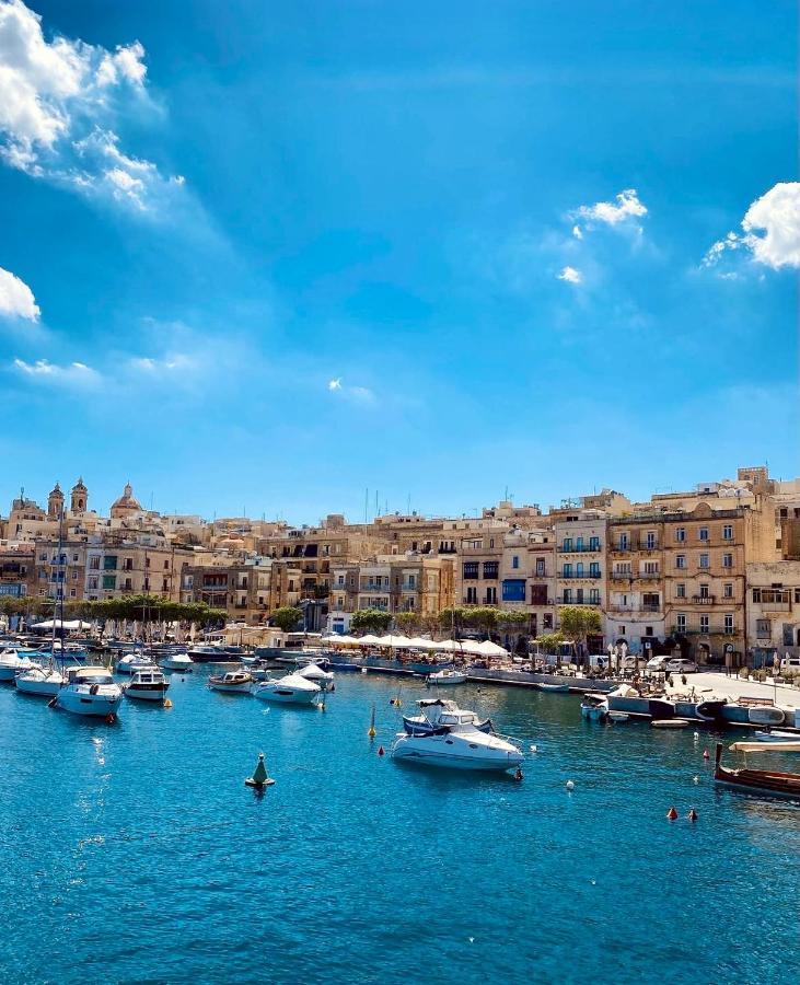New & Unique Apartment - A 5 Minutes Ferry To Capital City Of Valletta Senglea Exteriör bild